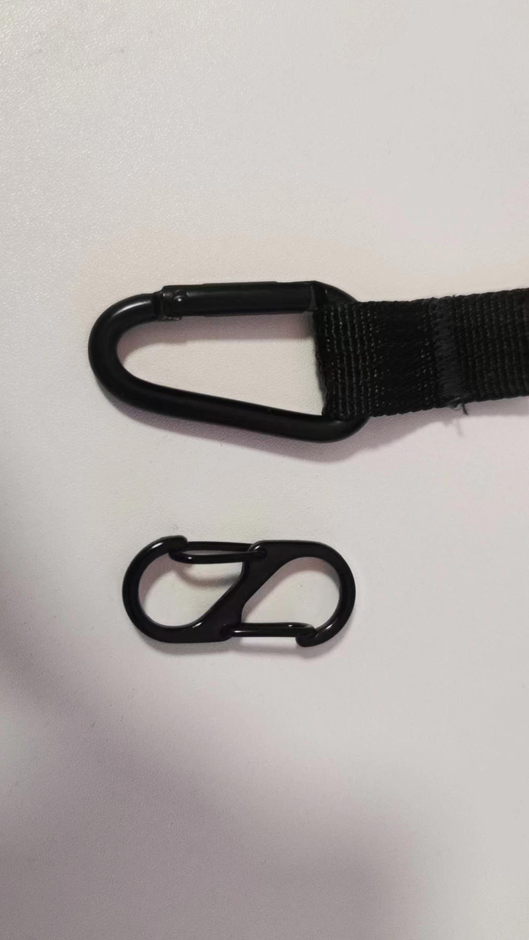 双向可调节扣具